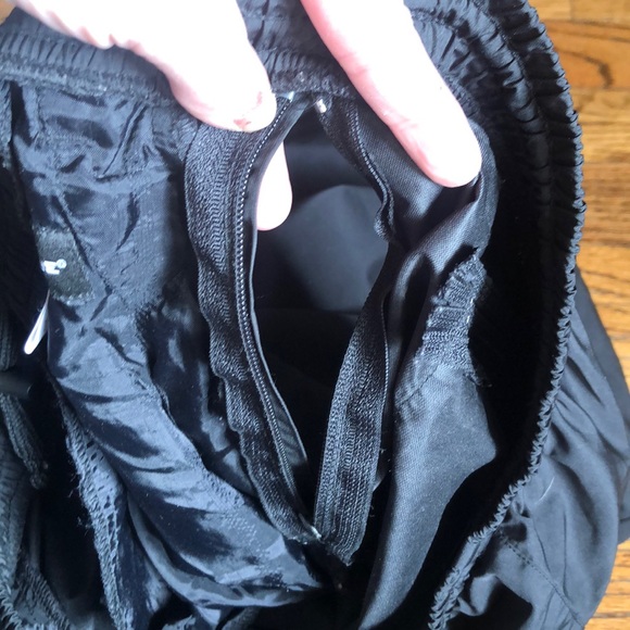 Page and Tuttle all weather windbreaker pants - Picture 9 of 12